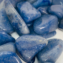 Load image into Gallery viewer, Blue Quartz - Tumbled
