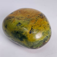 Load image into Gallery viewer, Serpentine
