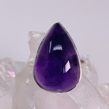 Load image into Gallery viewer, Ring - Amethyst Size 9
