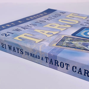 21 Ways to Read a Tarot Card - Reduced!