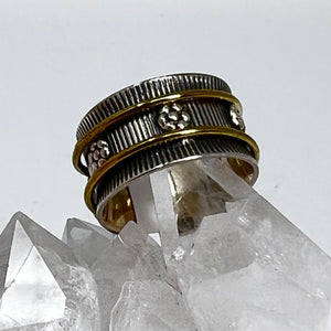 Ring - Gold & Silver Flower Spinner - Multiple sizes