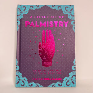 A Little Bit of Palmistry by Cassandra Eason (Hardcover)