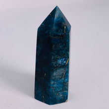 Load image into Gallery viewer, Apatite - Tower (Options)
