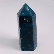 Load image into Gallery viewer, Apatite - Tower (Options)
