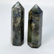 Load image into Gallery viewer, Labradorite Standing Point/Tower
