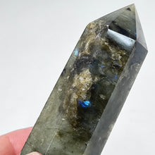 Load image into Gallery viewer, Labradorite Standing Point/Tower
