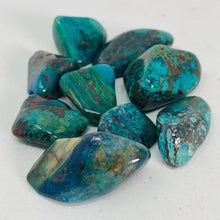 Load image into Gallery viewer, Chrysocolla (Small) - Tumbled

