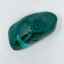 Load image into Gallery viewer, Malachite Piece
