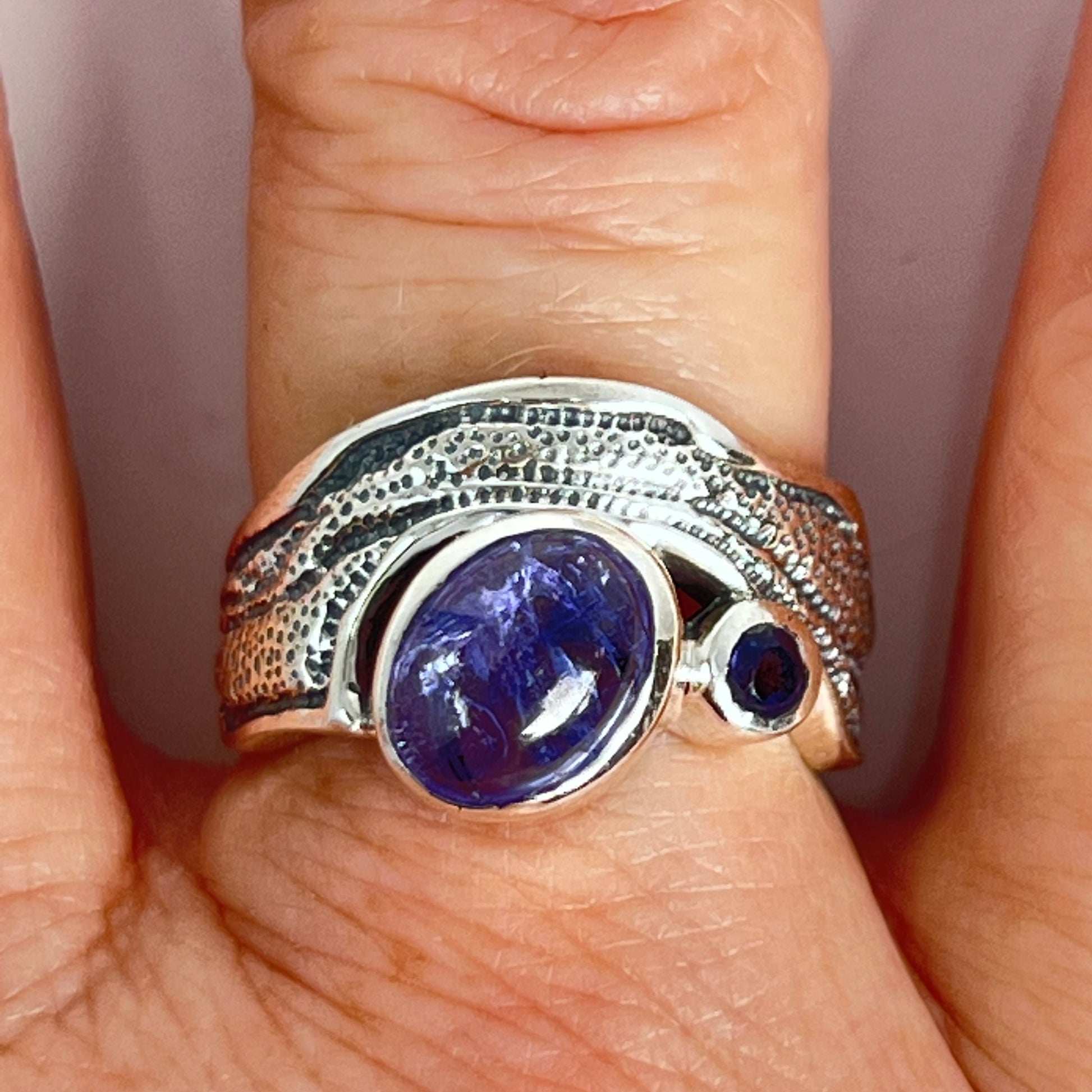 Ring - Tanzanite - Size 7
