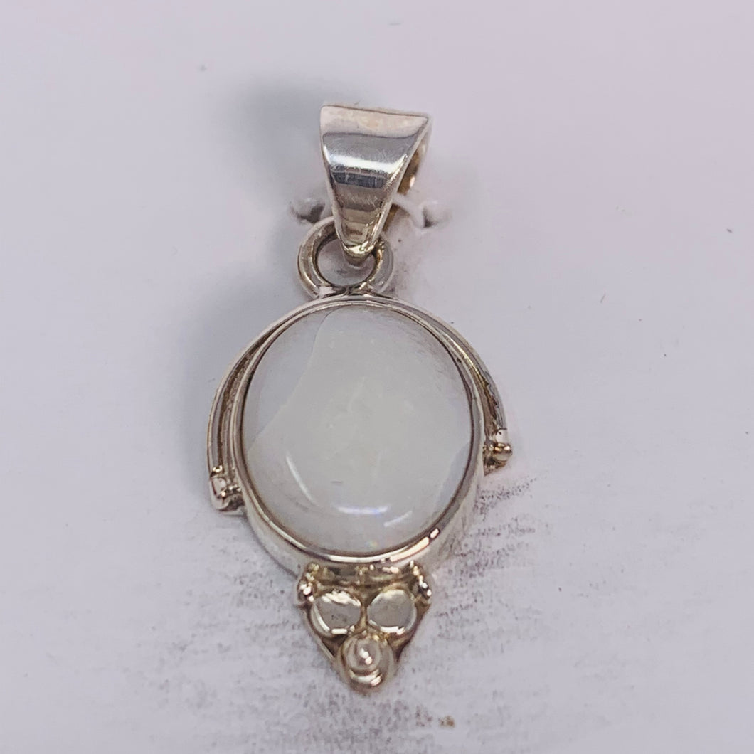 Pendant - Opal