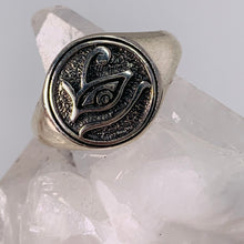 Load image into Gallery viewer, Ring - Eye of Horus (Various sizes)
