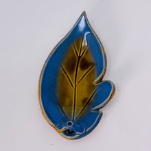 Load image into Gallery viewer, Incense Holder - Leaf (3 varieties)
