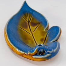 Load image into Gallery viewer, Incense Holder - Leaf (3 varieties)
