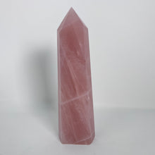 Load image into Gallery viewer, Rose Quartz - Standing Point
